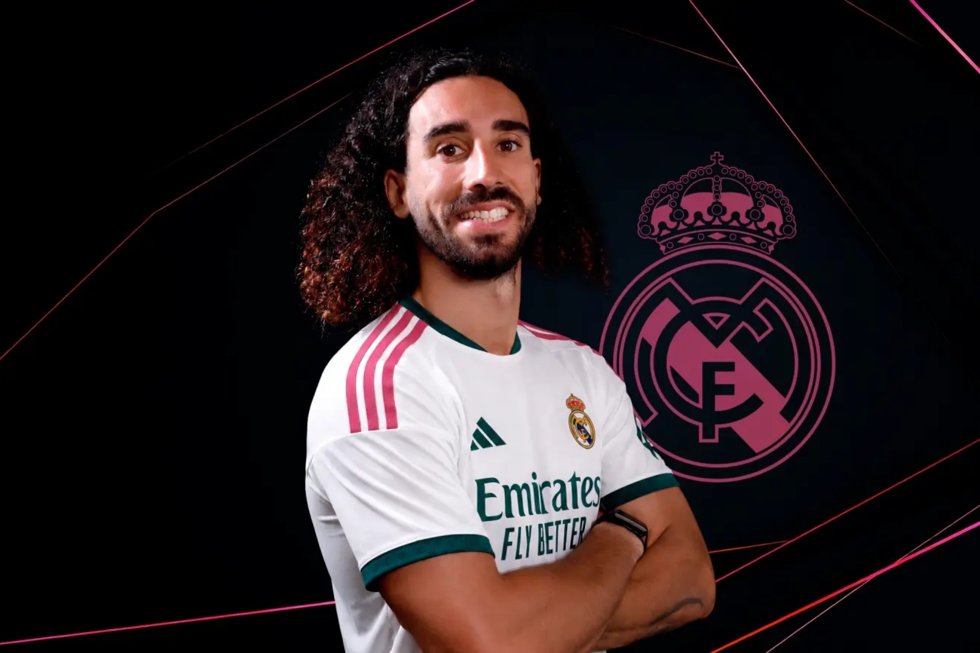 Cucurella, con la camiseta del Real Madrid en un fotomontaje