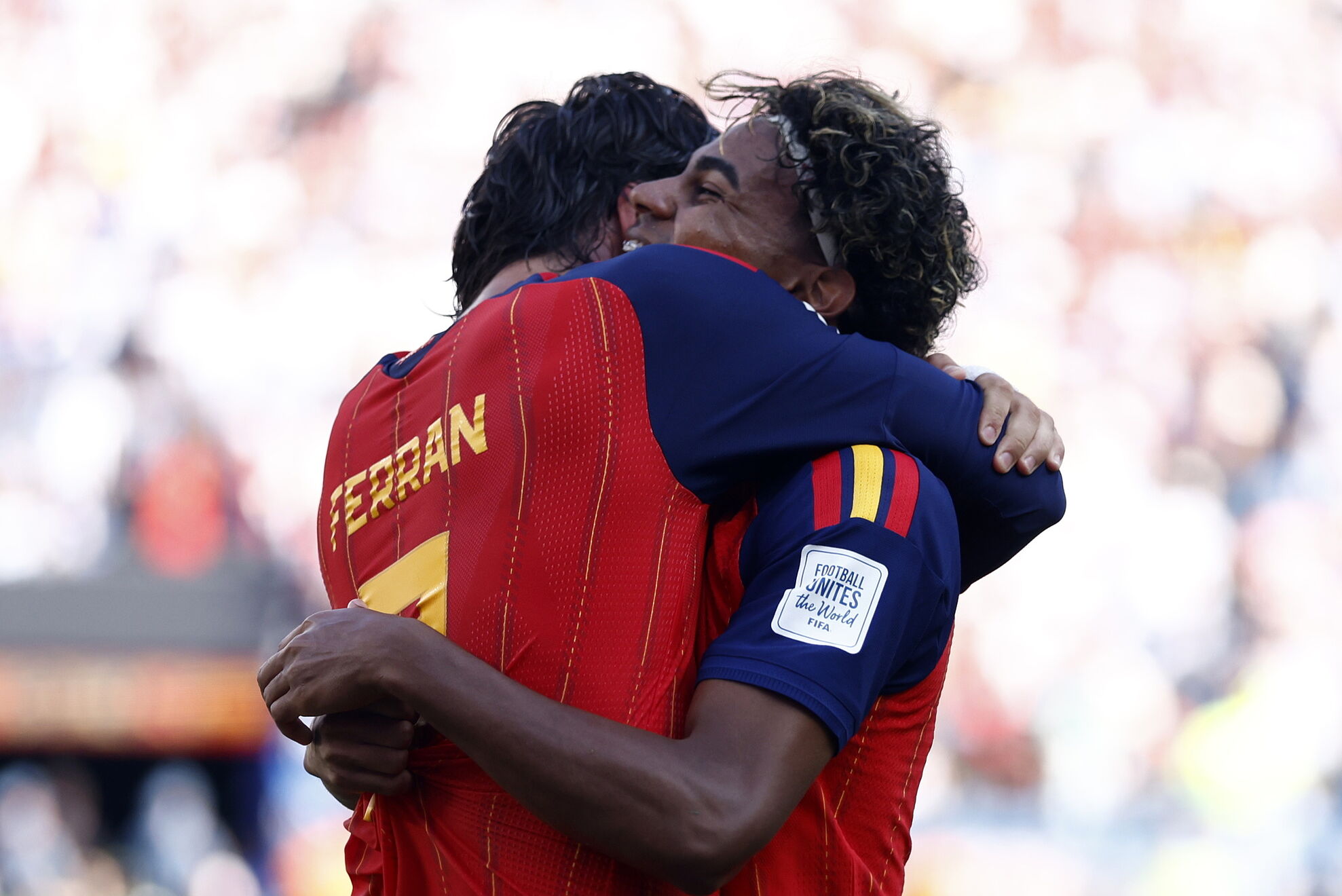 Ferran Torres y Lamine Yamal