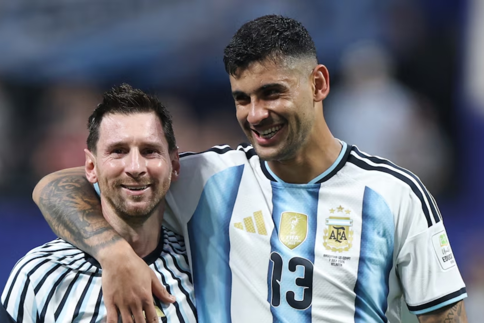 Messi y Cristian Romero REUTERS