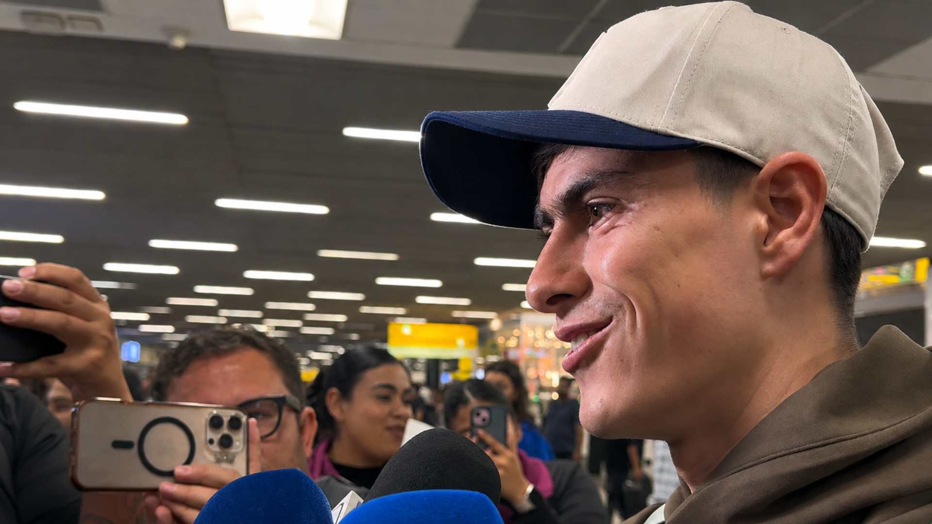 Hormiga González, nuevo jugador de Olympiacos / ESPECIAL