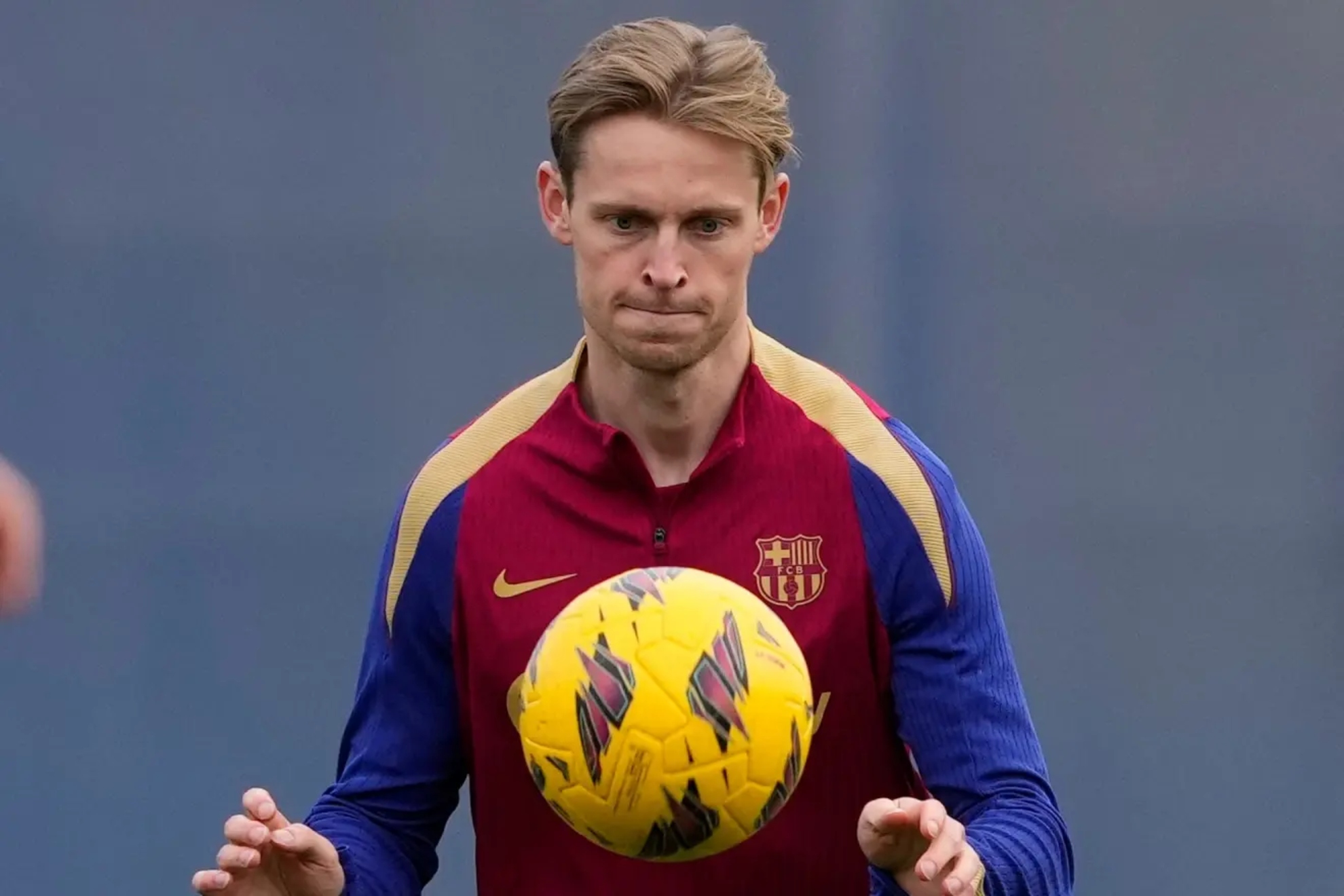 De Jong, durante un entrenamiento con el Barcelona EFE