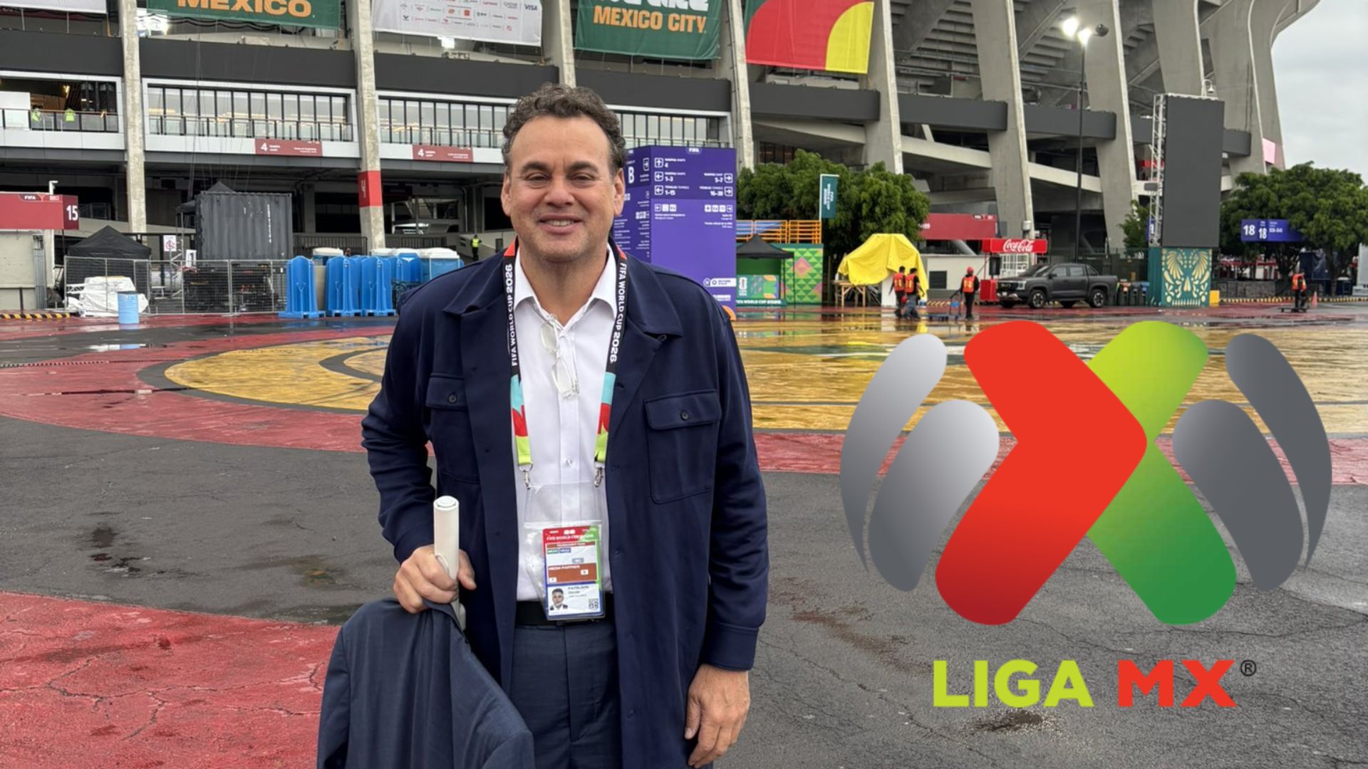 El periodista deportivo abrió debate tras cuestionar el prestigio del futbolista mexicano en Europa. / ESPECIAL X @DavidFaitelson_