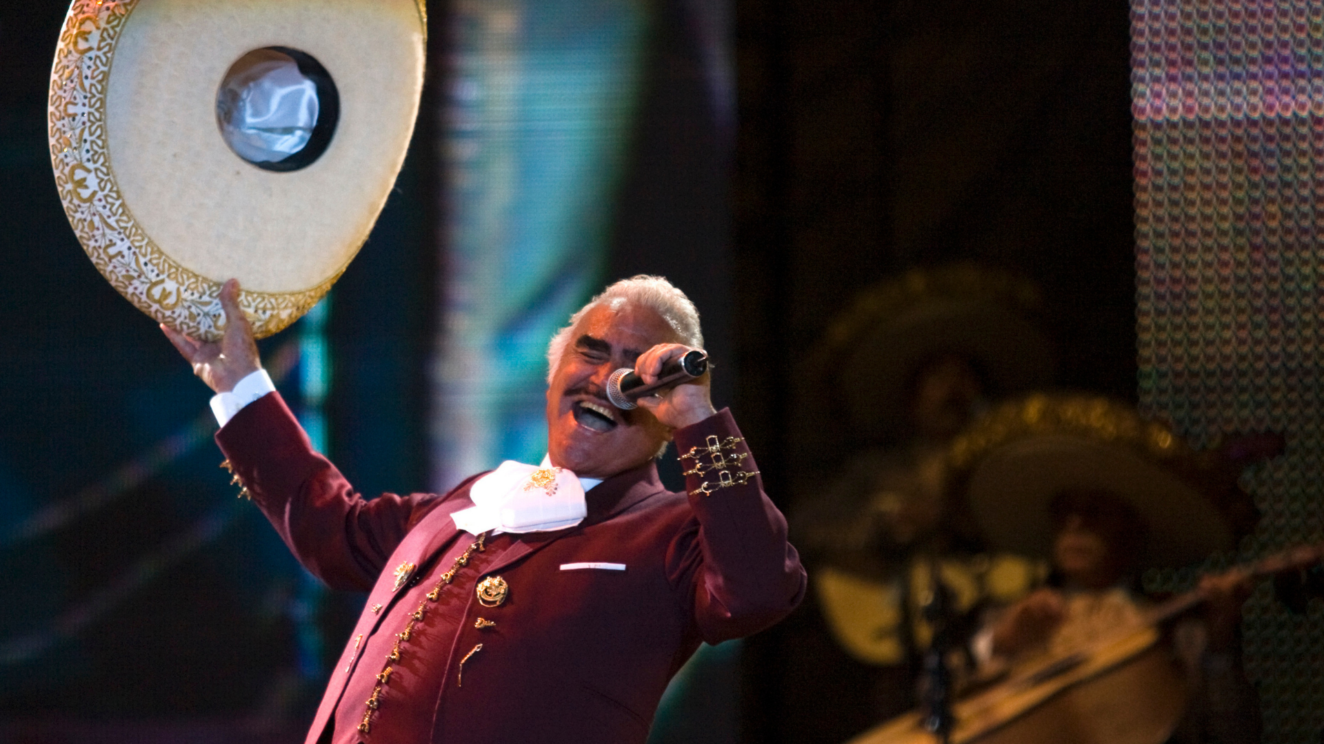Vicente Fernández fue un referente de la música ranchera. / LAPRESSE