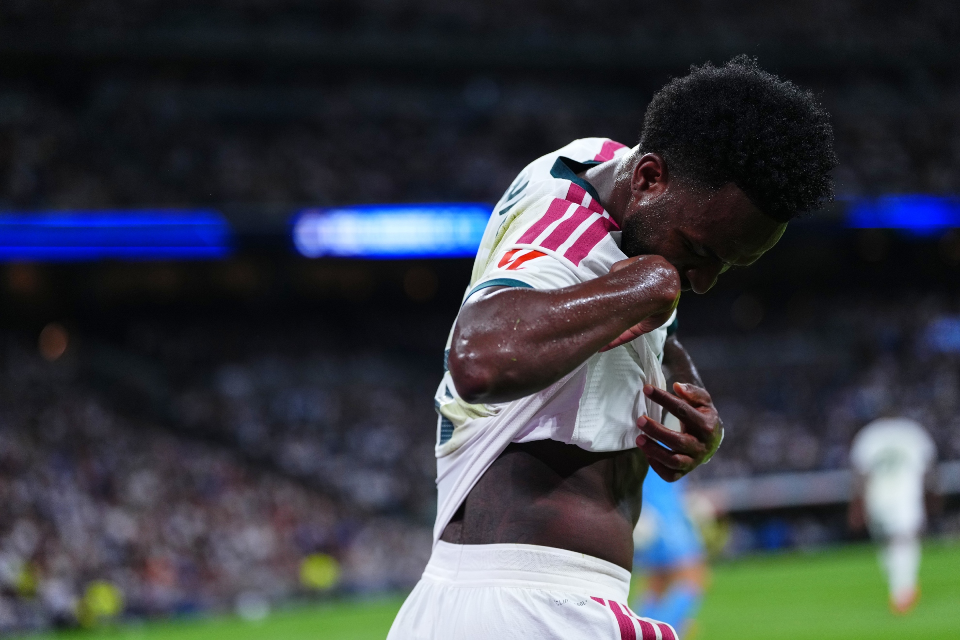 Vinicius, en un partido con el Real Madrid. LAPRESSE