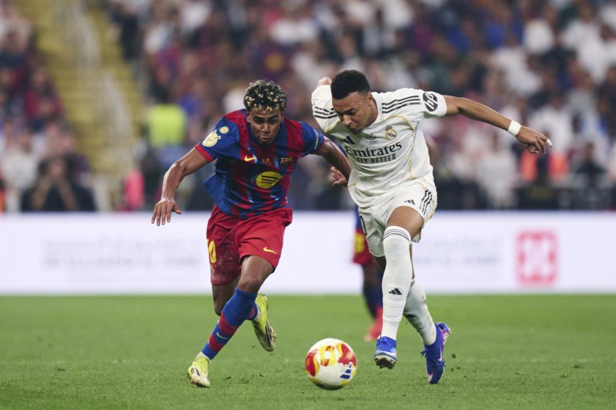Lamine Yamal y Mbappé, en un Barcelona-Real Madrid RFEF