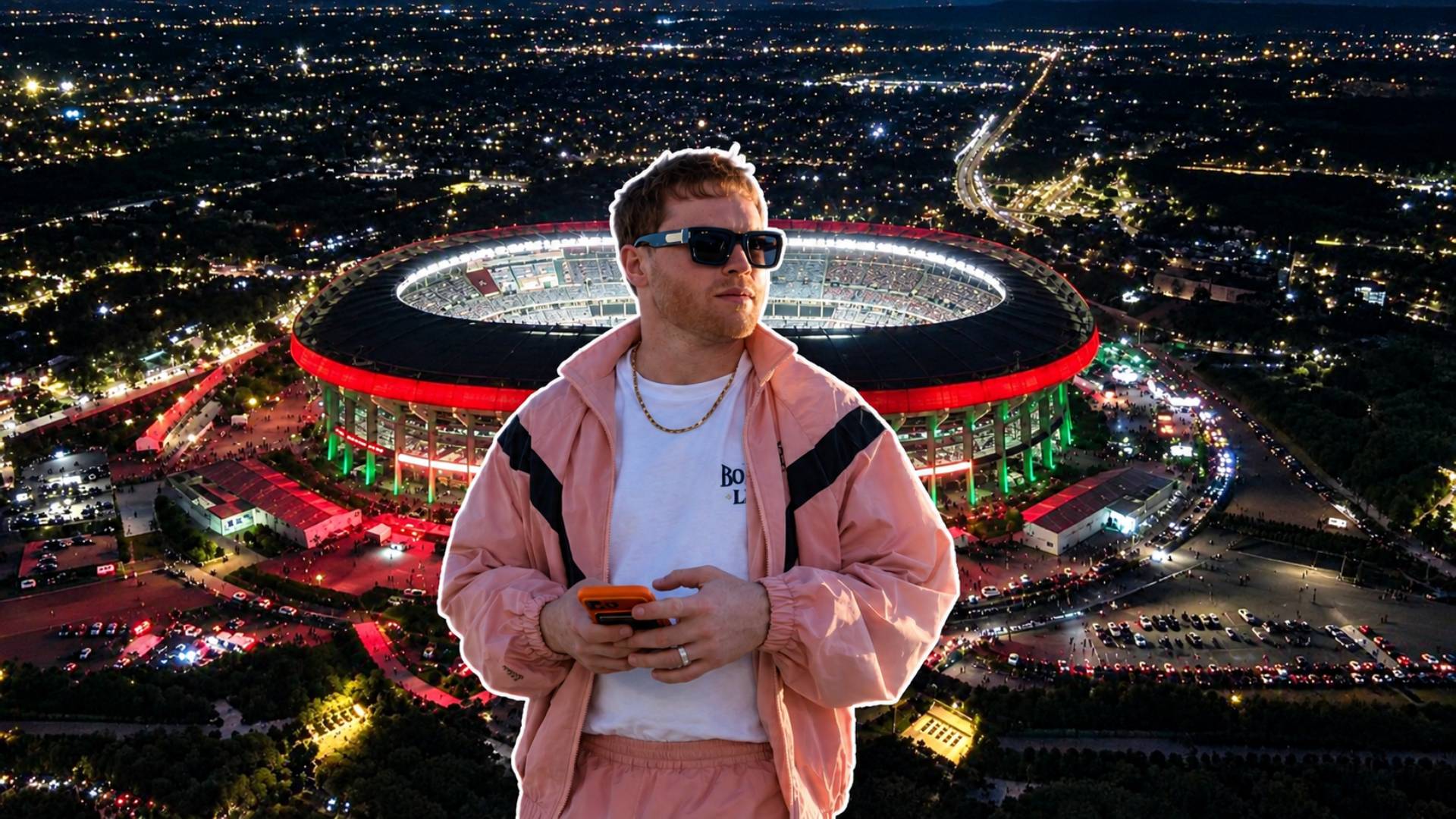 Canelo Álvarez se acerca a tener su pelea en el Estadio Azteca / Especial