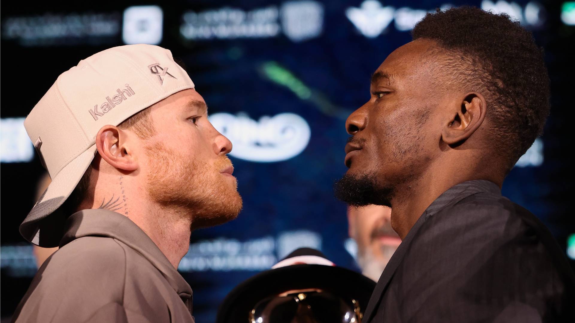 Canelo Álvarez y Christian Mbilli en la conferencia previa a su pelea / IG:Canelo Álvarez