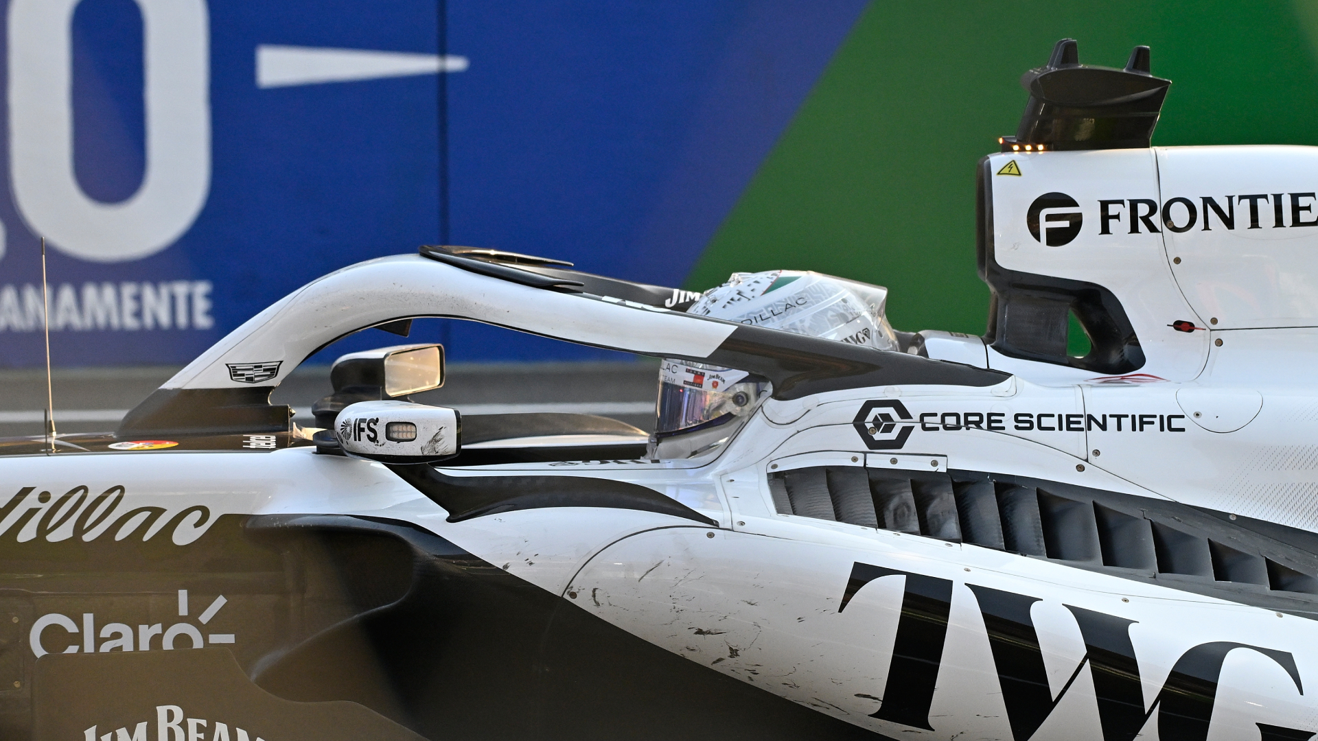Checo Pérez en la PL2 tras su ausencia en la PL3 del GP de México. MARCAMX